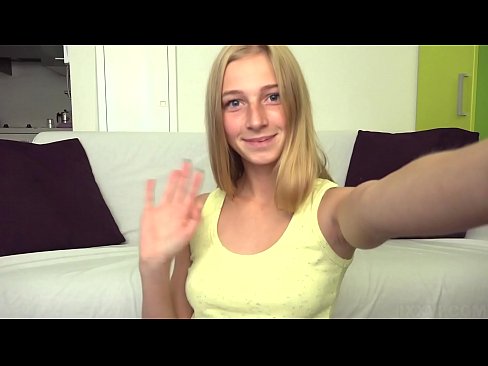 ❤️ Ko mi je dolgčas, lenobno masturbiram svojo rožnato pičko ️❌ Porno pri nas ❌️
