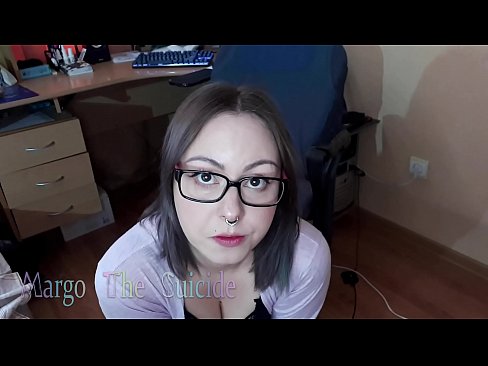 ❤️ Seksi dekle z očali globoko sesa dildo pred kamero ️❌ Porno pri nas ❌️