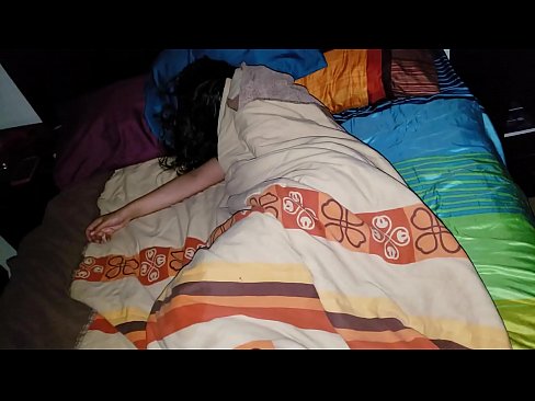 ❤️ Stepson berači svojo mlado mačeho, medtem ko ona spi. ️❌ Porno pri nas ❌️